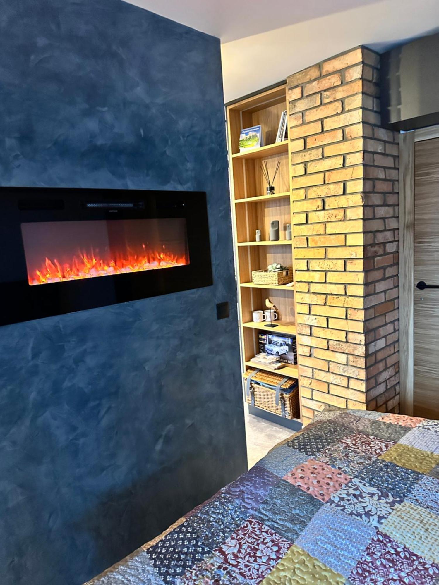 Luxusne Apartmany เตลการ์ต ภายนอก รูปภาพ