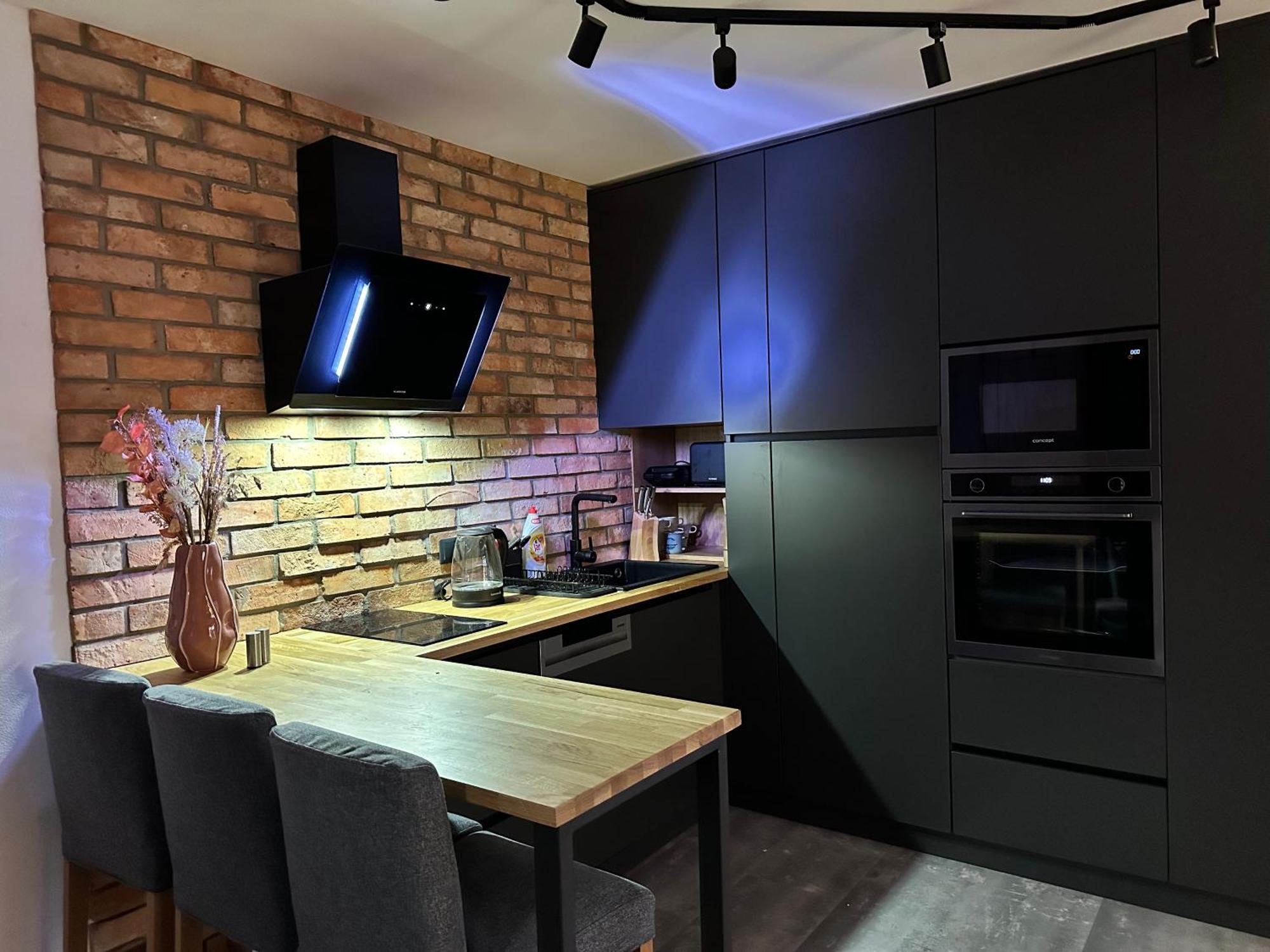 Luxusne Apartmany เตลการ์ต ภายนอก รูปภาพ